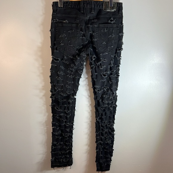 Guess Slim Tapered Destroyed Black Denim Size 30 x 32 - Picture 8 of 13